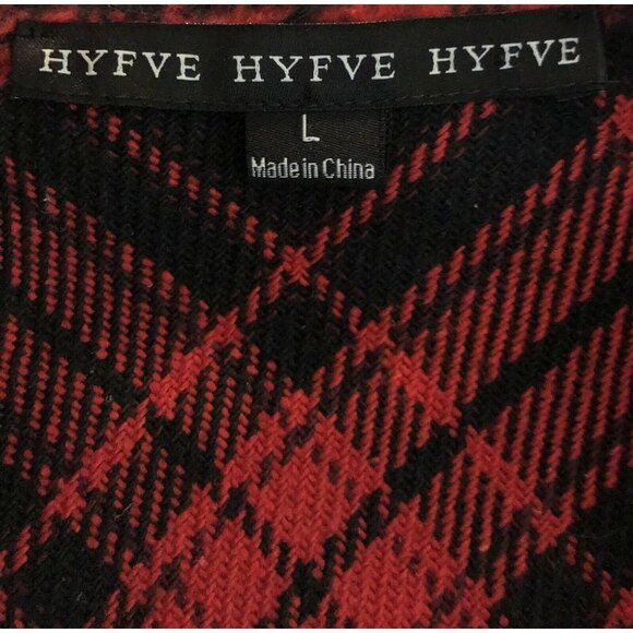 Hyfve Women’s Size Large Red Plaid Long Sleeve Button Up Flannel Shirt/Jacket - Picture 4 of 6